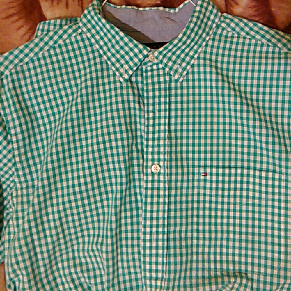 Tommy Hilfiger button up large light green acqua t